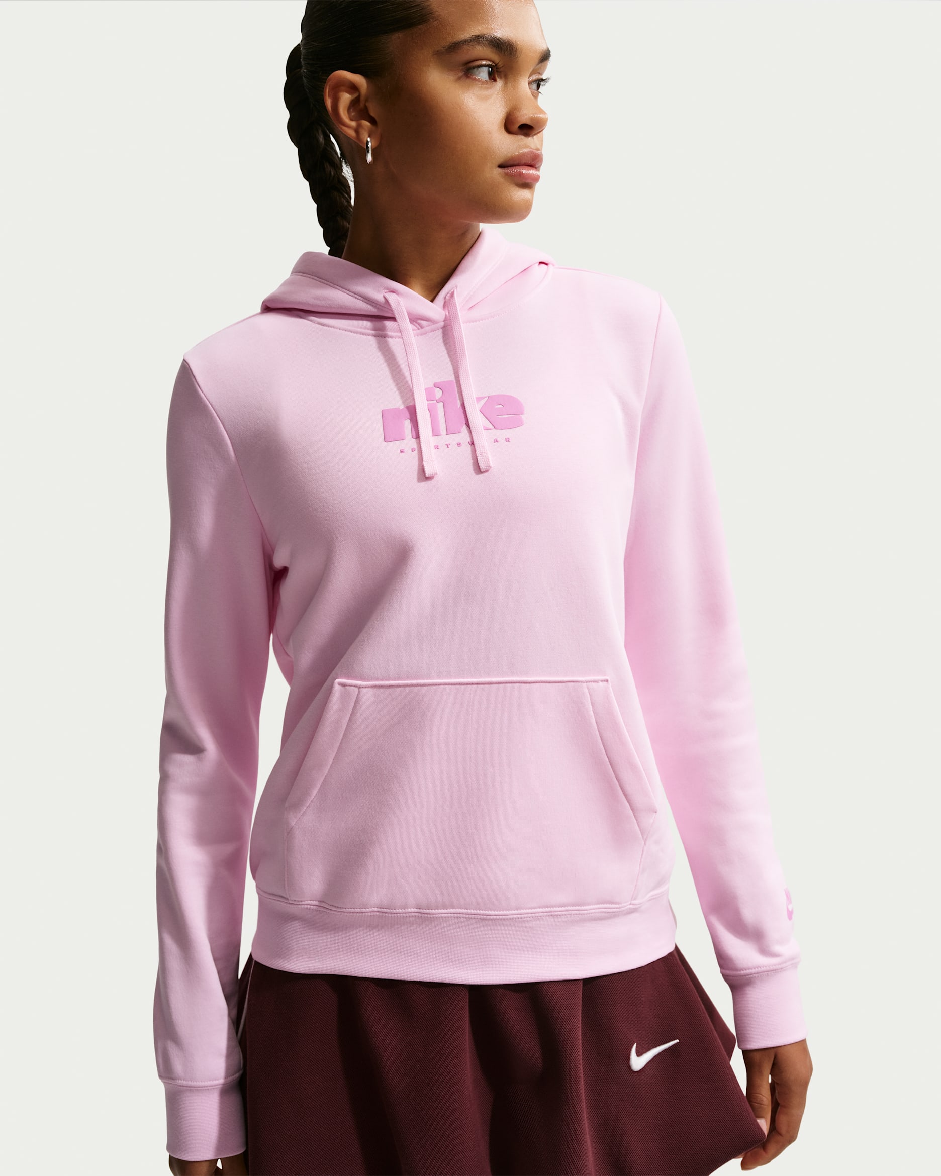 Nike Sportswear Club Fleece Women's Graphic Pullover Hoodie. Nike.com